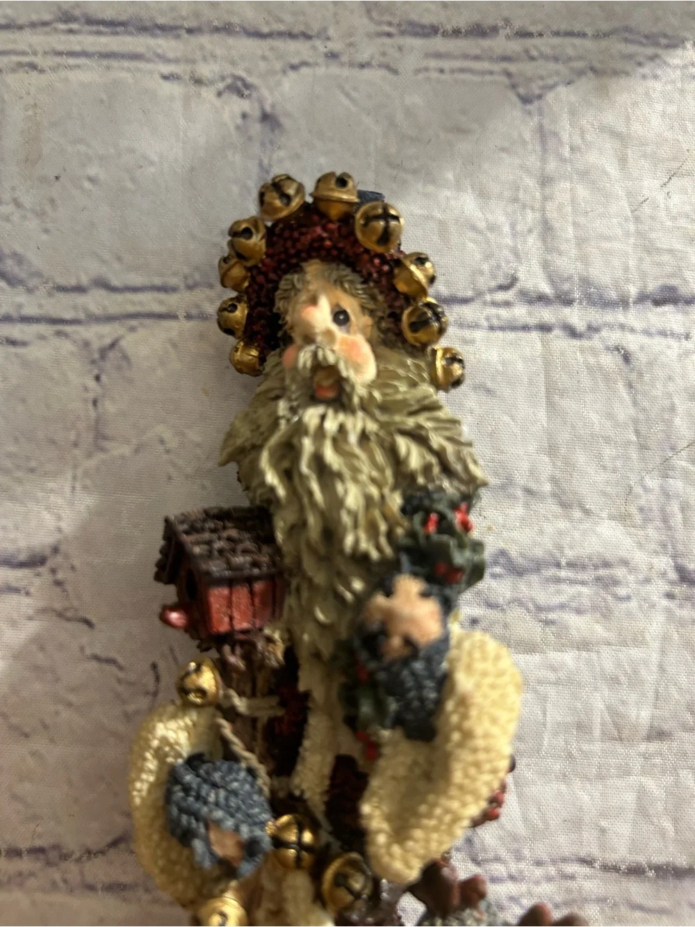 BOYDS BEARS & FRIENDS FOLKSTONE COLLECTION NA-NICK OF THE NORTH (2) SANTAS